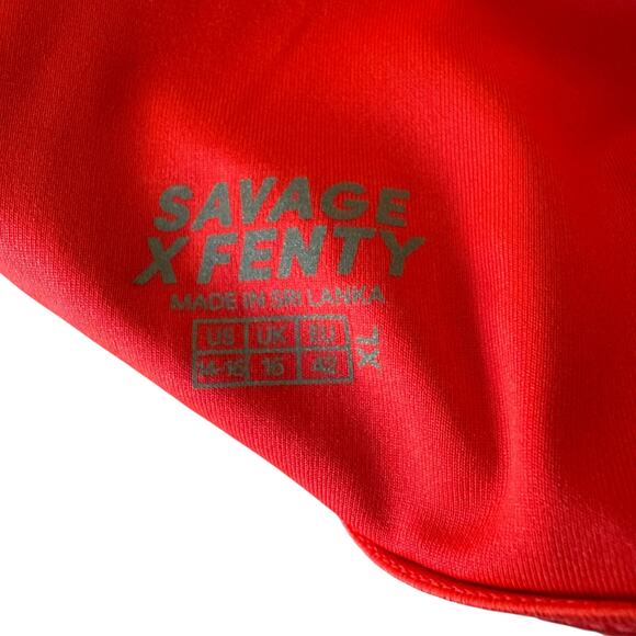 SAVAGE X FENTY Hotline Medium Impact Sports Bra Size XL - Picture 4 of 7